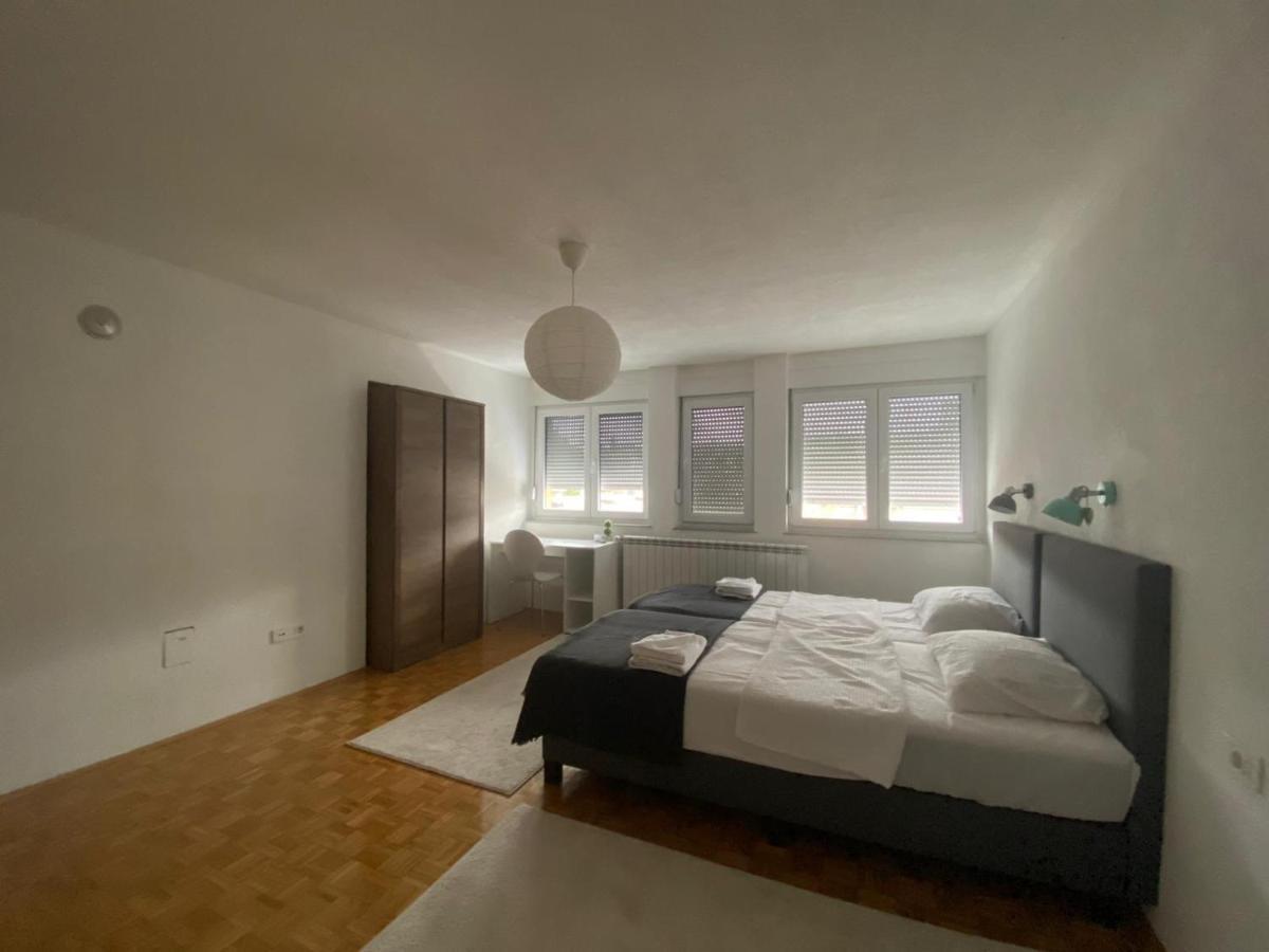 Hidden Gem Shared Apartment, Suite Сараево Экстерьер фото