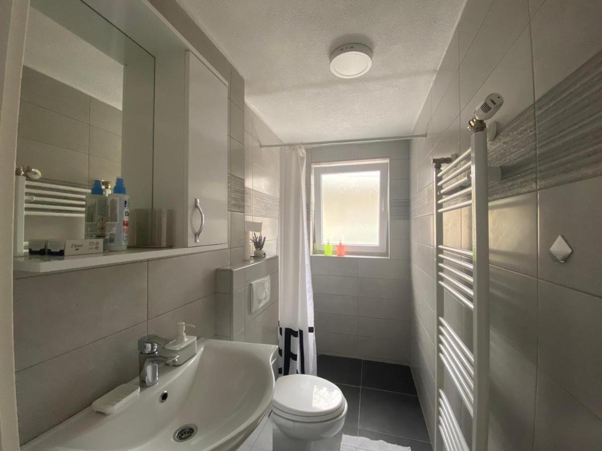 Hidden Gem Shared Apartment, Suite Сараево Экстерьер фото