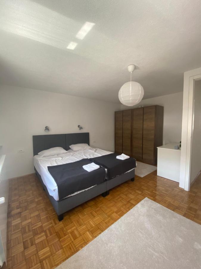 Hidden Gem Shared Apartment, Suite Сараево Экстерьер фото